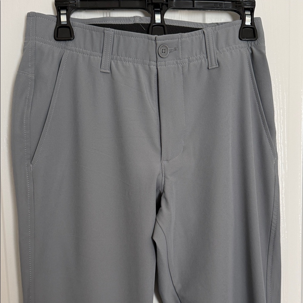 Under Armour Light Gray Pants, Size 28 waist, 34 inseam